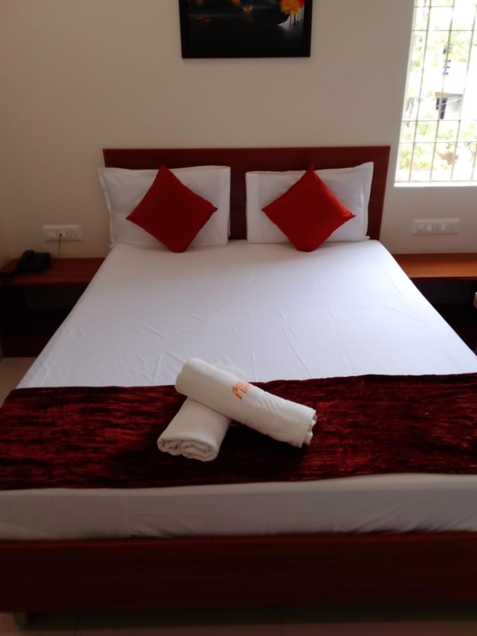 Mulberry Inn Μπανγκαλόρ Εξωτερικό φωτογραφία